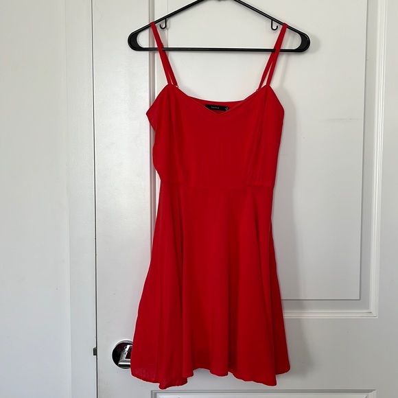 Talula Dress - Picture 1 of 2